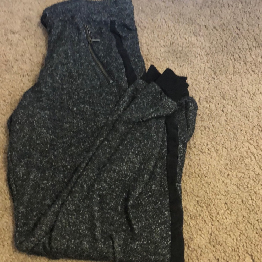 Joggers - Picture 4 of 4